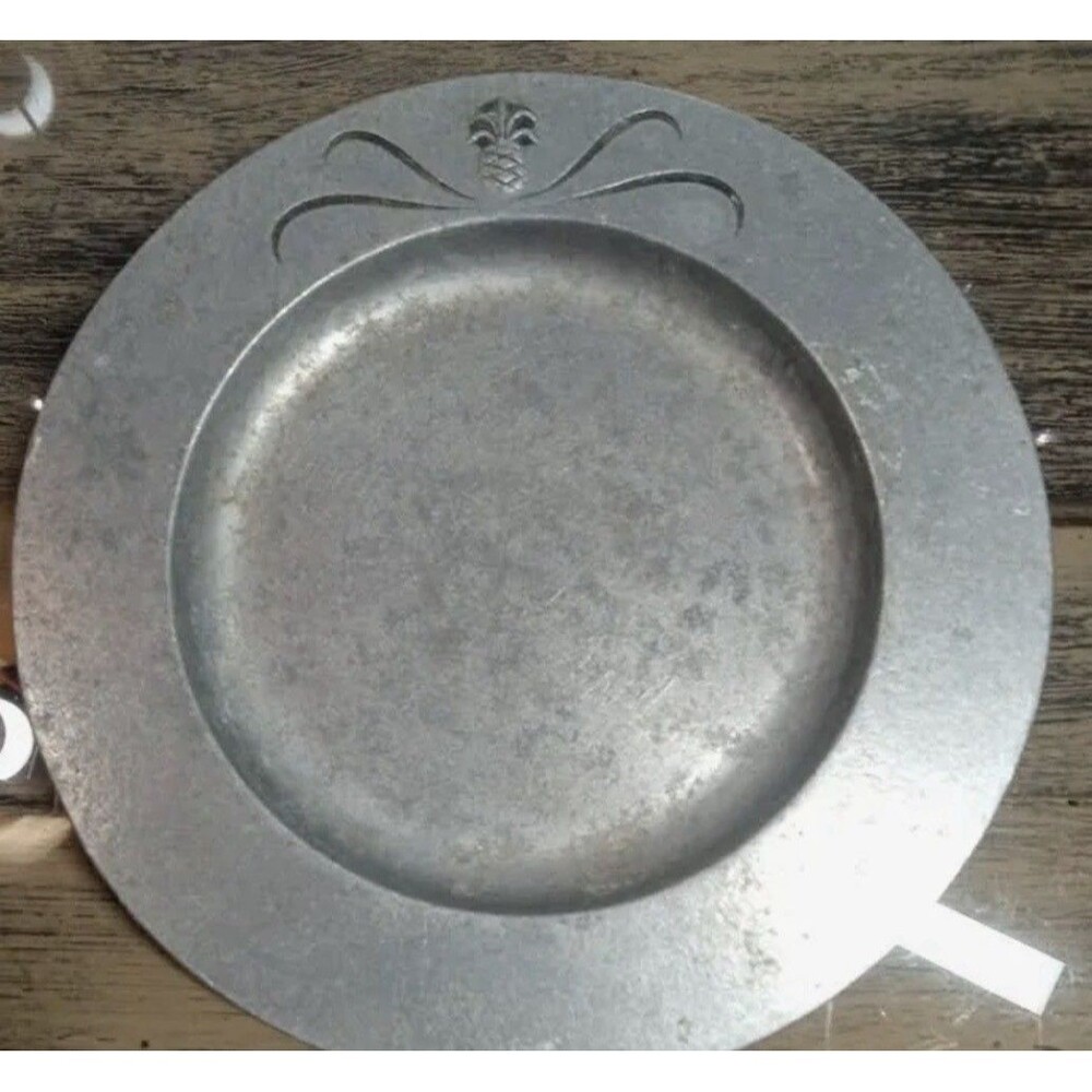 Pewter Pineapple Plate 7.5” 1970’s Carson Freeport Pa